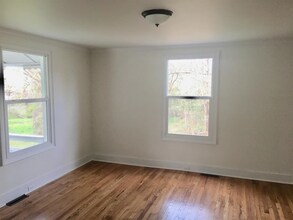 8 11th St in Greenville, SC - Building Photo - Building Photo