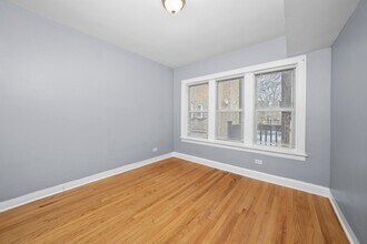 7701 S Rhodes Ave in Chicago, IL - Building Photo - Building Photo