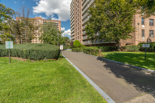 Earl W Jimerson Apartments in Brooklyn, NY - Foto de edificio - Building Photo