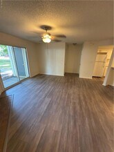 1713 Boulder Ln, Unit B in Chesapeake, VA - Building Photo - Building Photo