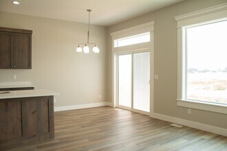 6984 S 9th W in Idaho Falls, ID - Building Photo - Building Photo