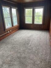 16 S 19th Ave E, Unit 3 in Duluth, MN - Building Photo - Building Photo