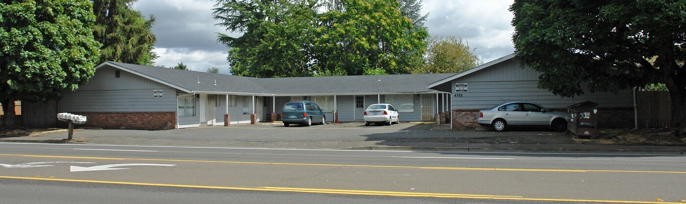 4322-4348 Lancaster Dr NE in Salem, OR - Building Photo