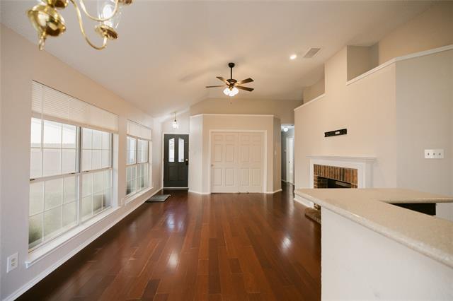 911 Plantation Dr in Lewisville, TX - Building Photo