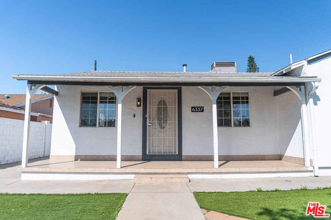 6337 Bellaire Ave in Los Angeles, CA - Building Photo