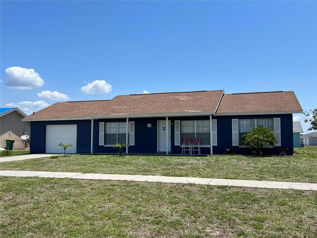 6380 Coliseum Blvd, Unit HC-513 in Port Charlotte, FL - Building Photo - Building Photo