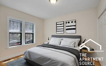 640 W Cornelia Ave, Unit S1 in Chicago, IL - Building Photo - Building Photo