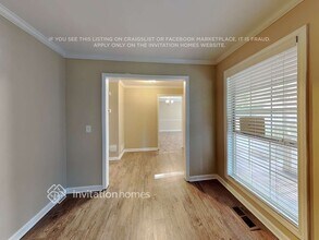 2601 Johnston Rd NW in Kennesaw, GA - Foto de edificio - Building Photo