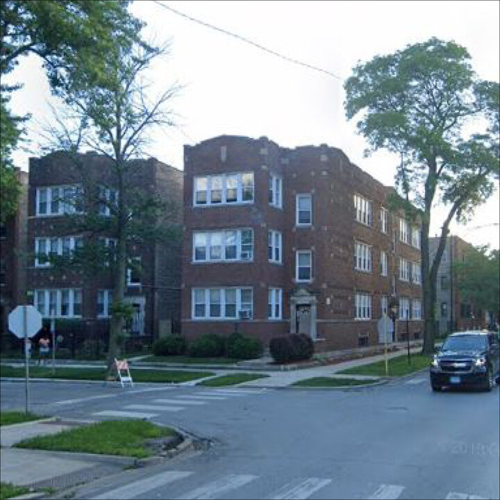 8300 S Elizabeth St in Chicago, IL - Building Photo