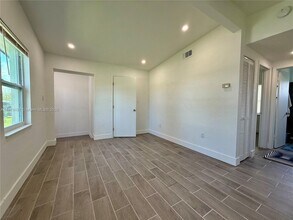 3460 Normandy Dr in Port Charlotte, FL - Building Photo - Building Photo