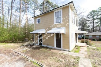 1012 Dover Ln in Birmingham, AL - Building Photo - Building Photo