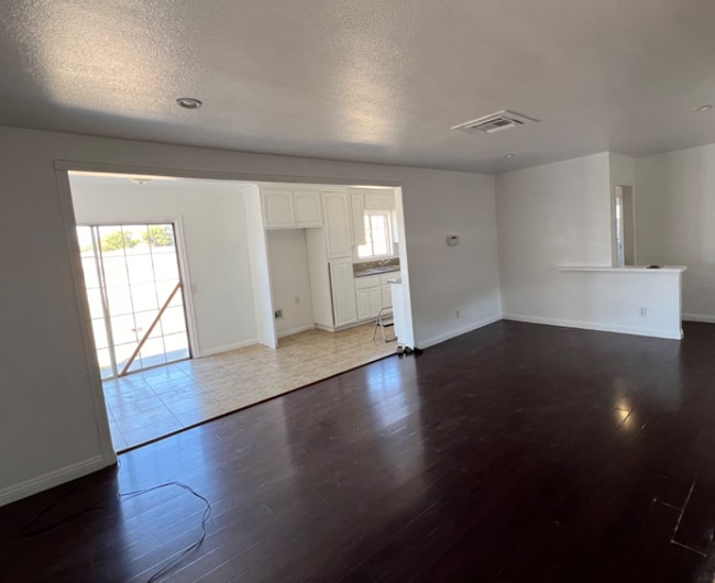 3138 N Casa Loma Dr in San Bernardino, CA - Building Photo - Building Photo