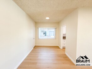 5433 Sepulveda Blvd in Los Angeles, CA - Building Photo - Building Photo