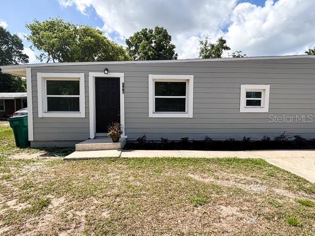 206 W Idlewild Ave in Eustis, FL - Building Photo - Building Photo