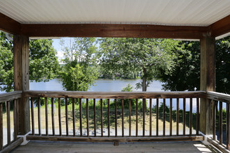 Riverwalk on the Hudson in Cohoes, NY - Foto de edificio - Interior Photo