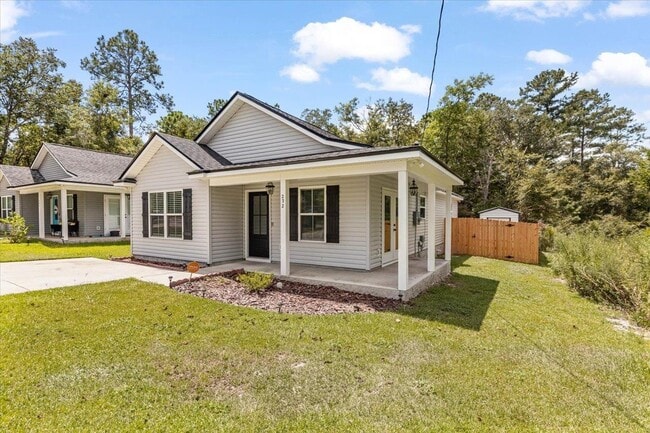 232 Tafflinger Rd in Crawfordville, FL - Building Photo - Building Photo