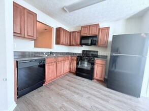 2863 Creek Bottom Ct in Gainesville, GA - Building Photo - Building Photo