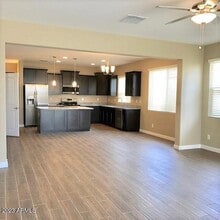 13655 W Briles Rd in Peoria, AZ - Building Photo - Building Photo