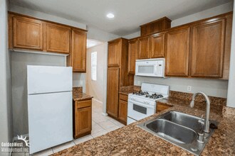 8362 Lower Trailhead Ave in Las Vegas, NV - Building Photo - Building Photo