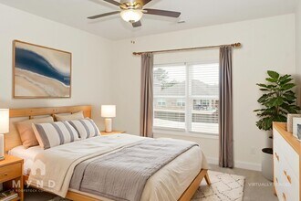 150 Rose Vly Dr, Unit Apt. B in New Market, AL - Foto de edificio - Building Photo