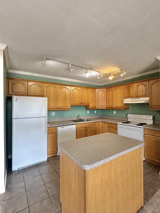 15155 Seagull Dr in Sterling Heights, MI - Building Photo - Building Photo