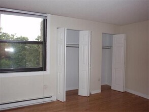 104 Trowbridge St, Unit 5C in Cambridge, MA - Building Photo - Building Photo
