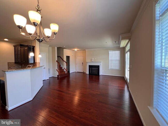 property at 42592 Sunset Ridge Square