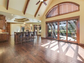 26505 Masters Pkwy in Spicewood, TX - Building Photo - Building Photo