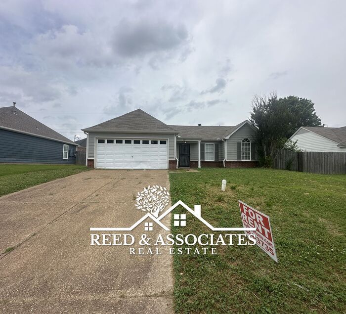 4380 Annie Mae Cove in Millington, TN - Foto de edificio