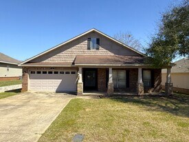 118 Avalon Ln in Enterprise, AL - Building Photo