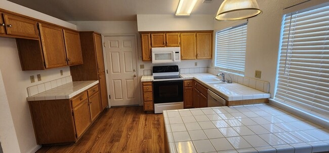 1158 Grouse Dr in Redding, CA - Building Photo - Building Photo