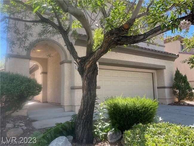 11225 Sweet Cicely Ave in Las Vegas, NV - Building Photo - Building Photo