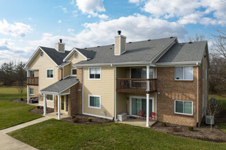 Villages at Hunters Glen in Dayton, OH - Building Photo - Building Photo