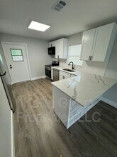856 Shirley Ann Trail in Lakeland, FL - Building Photo - Building Photo
