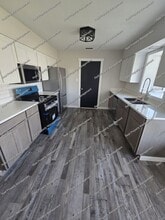 3103 Lois Pl in Highland, IN - Building Photo - Building Photo