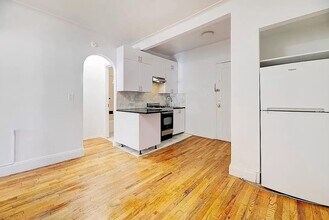 1004 2nd Ave-Unit -2D in New York, NY - Building Photo - Building Photo