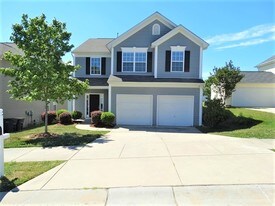 10810 Traders Ct in Davidson, NC - Building Photo