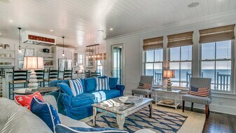 685 County Rd S-22-104 in Pawleys Island, SC - Building Photo