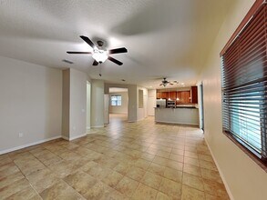 11843 Verrazano Dr in Orlando, FL - Building Photo - Building Photo