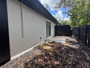 495 Blue Bird St in Apopka, FL - Building Photo - Building Photo