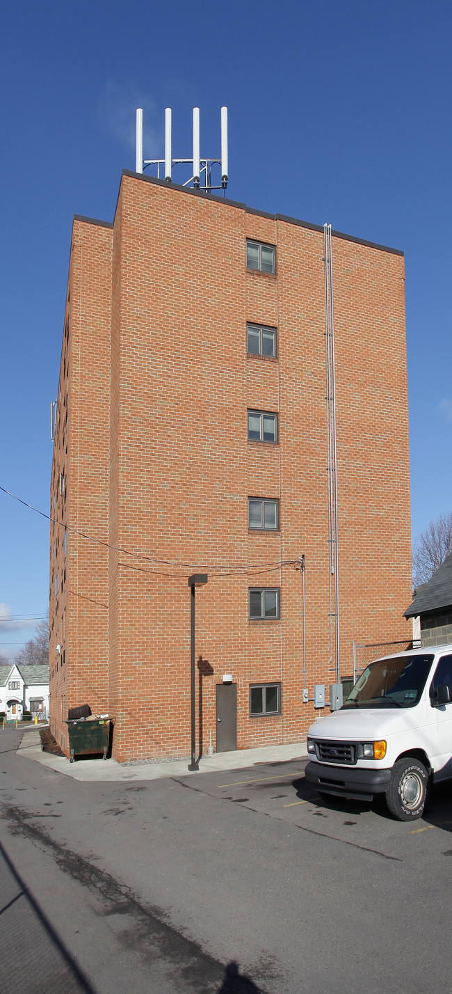 Dunmore High Rise in Scranton, PA - Building Photo - Building Photo