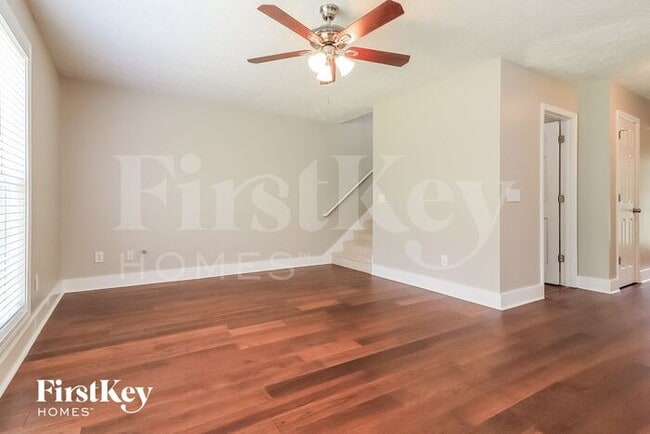 265 Anita Dr in Powder Springs, GA - Building Photo - Building Photo