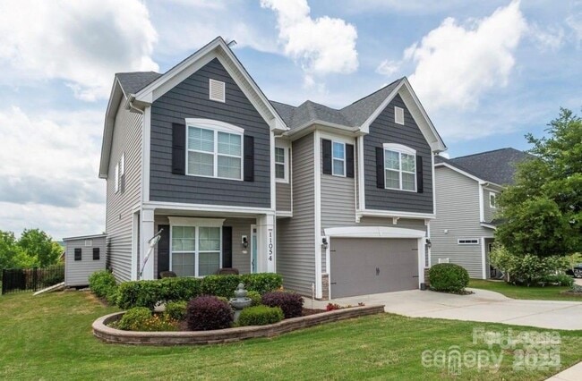 11054 Hat Creek Ln in Davidson, NC - Building Photo - Building Photo