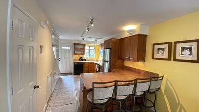 495 Chestnut St in Ashland, OR - Building Photo - Building Photo