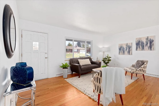 7896 E Jefferson Pl in Denver, CO - Building Photo - Building Photo