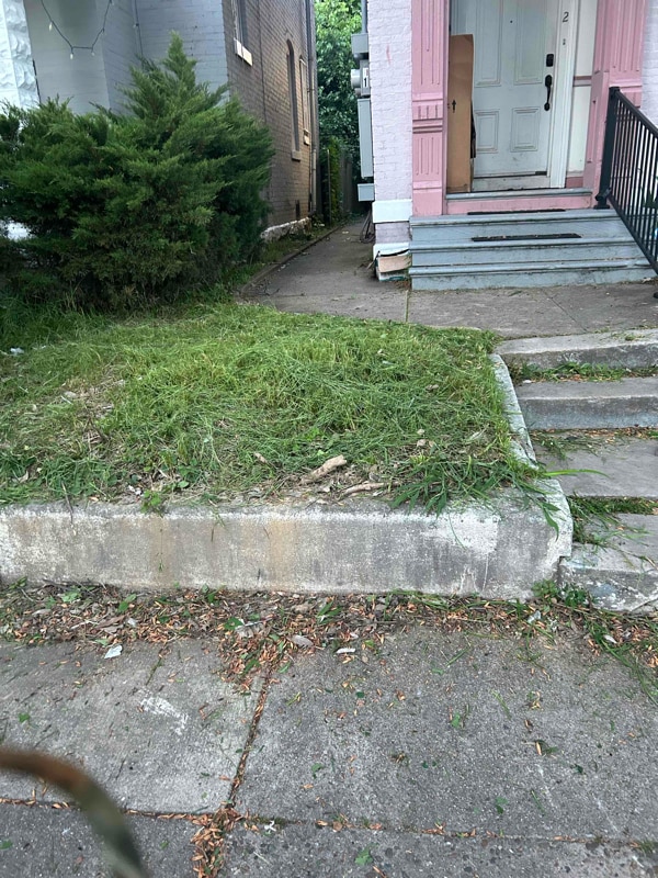 property at 1033 S Brook St