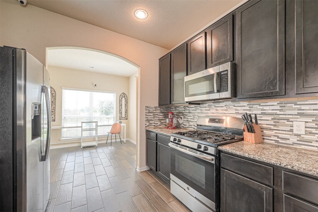 3030 Currier Ct in Rosenberg, TX - Building Photo