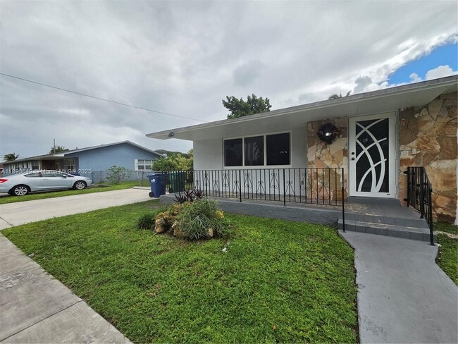 799 NW 107th St