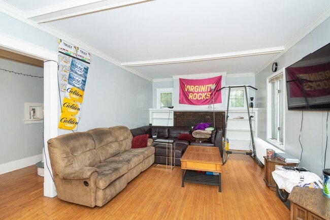 512 N 19th Ave E in Duluth, MN - Building Photo - Building Photo