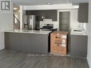 23 Millcreek Dr in Loyalist, ON - Building Photo - Building Photo